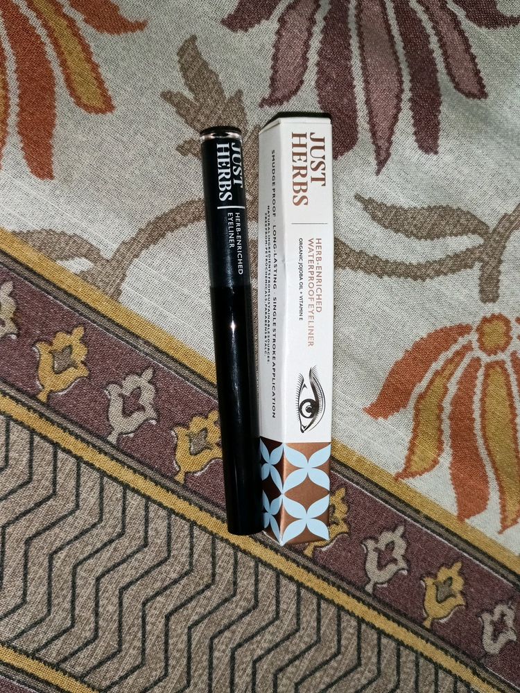 Just Herb Waterproof Eyeliner ( Jet Black )