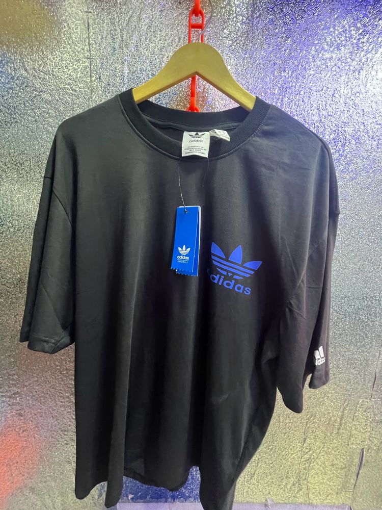 Adidas Premium Tshirt