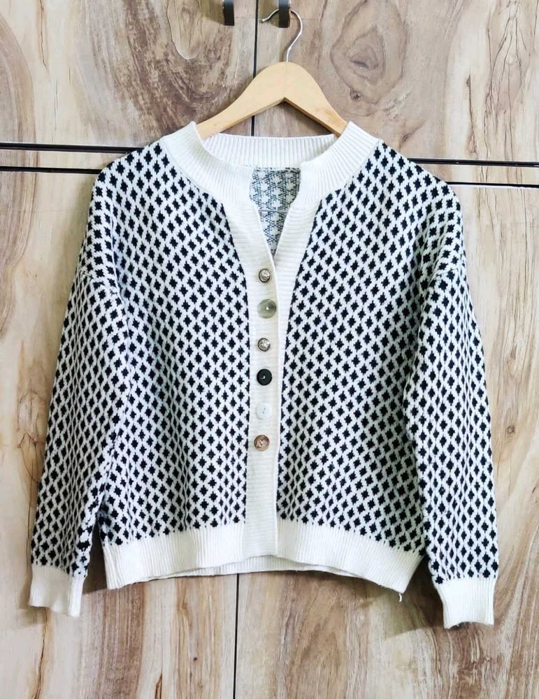 Black & White Cardigan Size-38