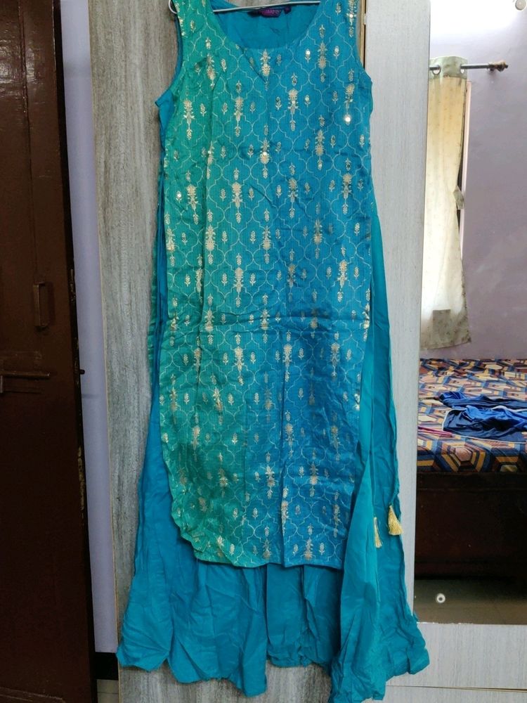 Trishaa Full Gown With Sea Blue Colour