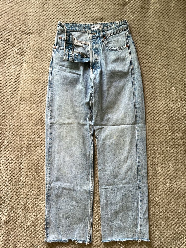 Zara Straight 90s Denim