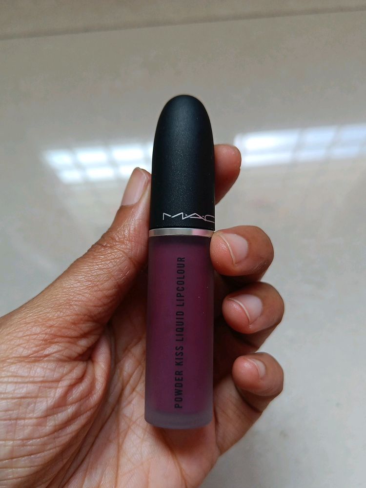 MAC Powder Kiss Liquid Lipstick - Got A Callback