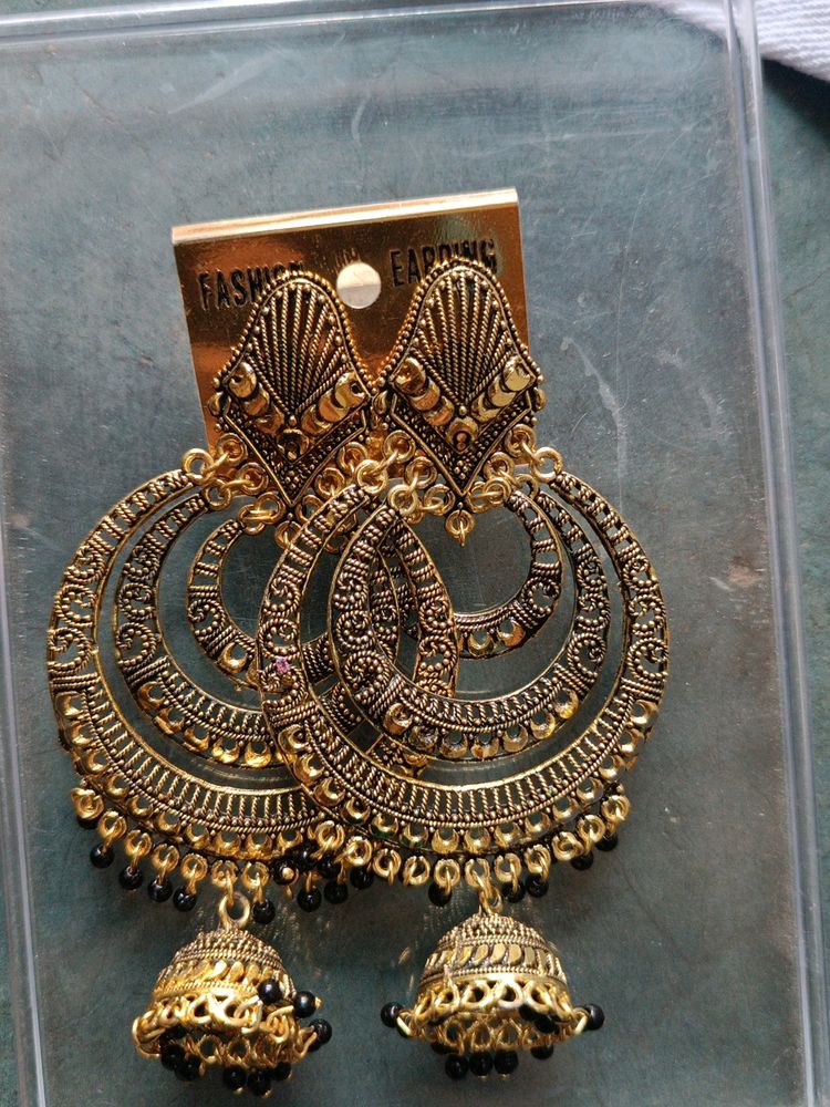 Gold Earring