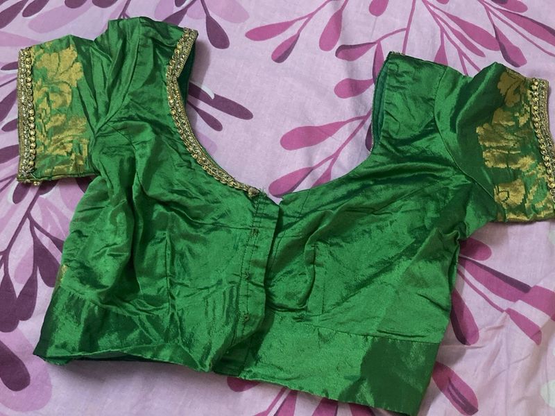 Good Blouse Available For Grabs