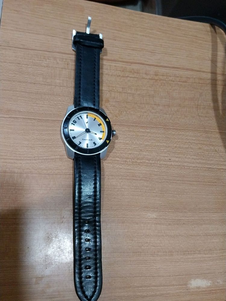 Fastrack black leather watch