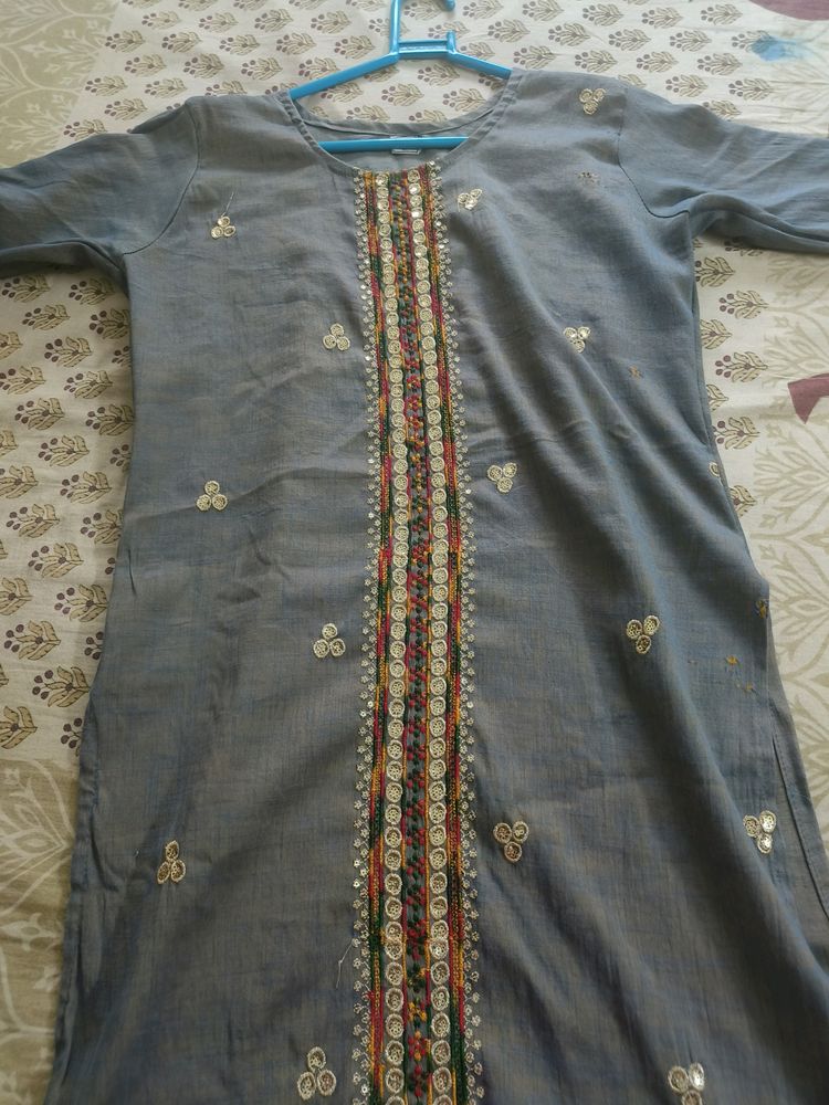 Kurti With Embroidery Design