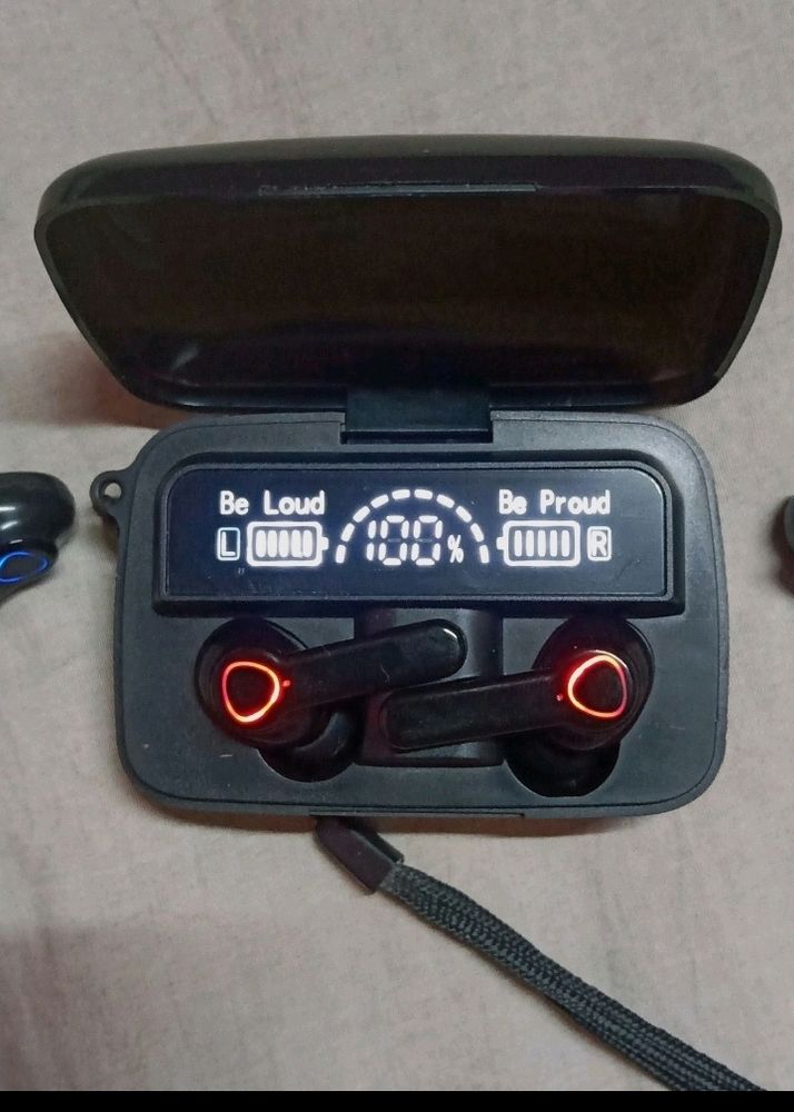 M19 Tws ,4 Earbuds