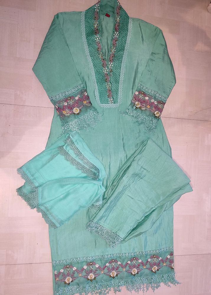 Pakistani Dress Set