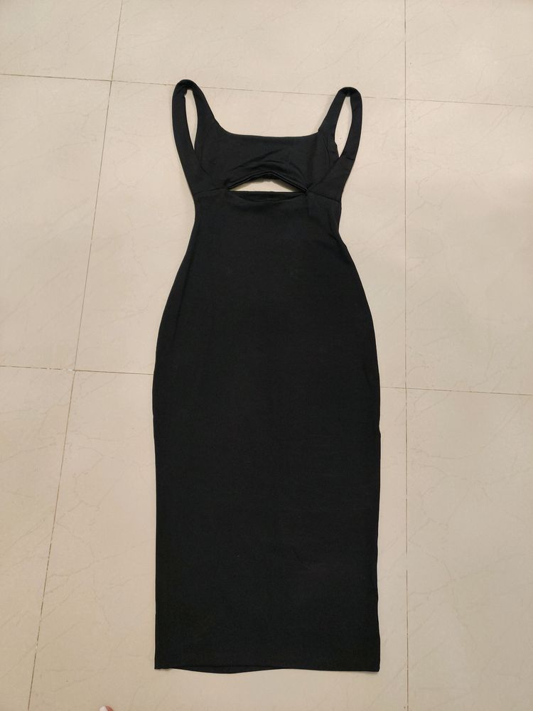 Deepika Padukone Black Dress