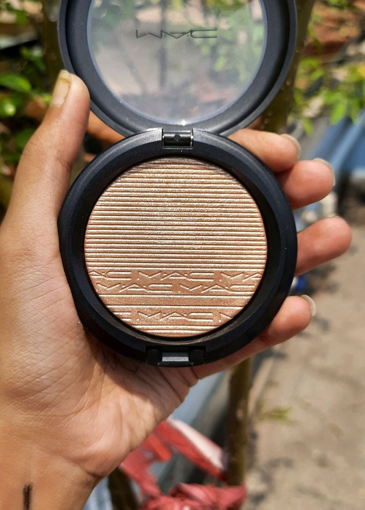 Mac Highlighter (Whisper Of Gilt)