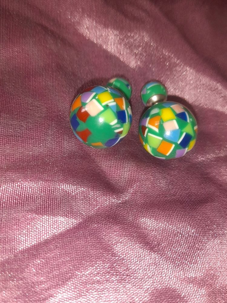 Set Of 2 Stud Earrings❤️‍🔥