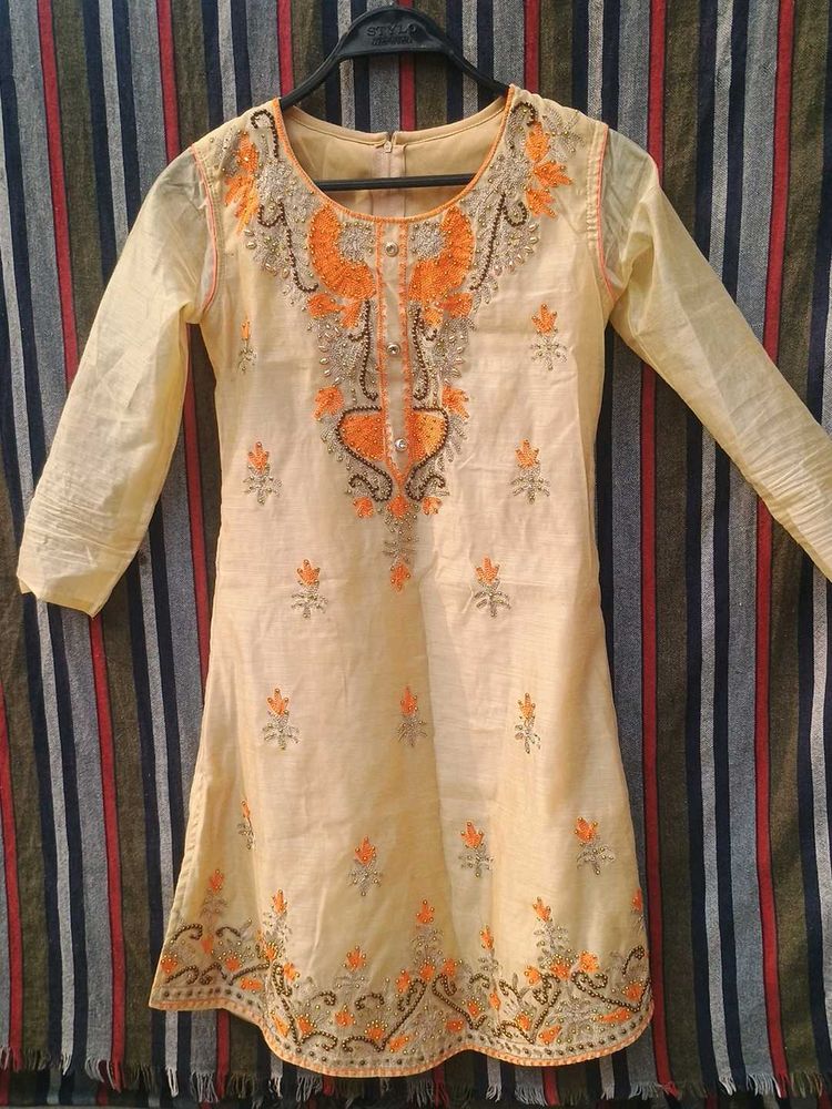 Garara Kurti