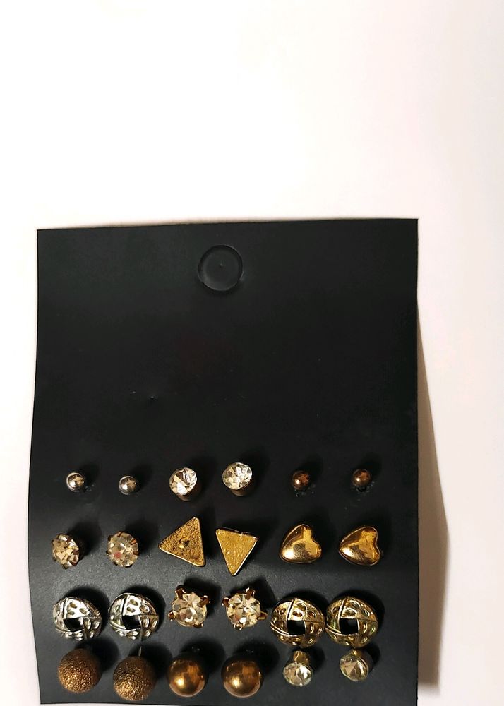 Studs Earrings