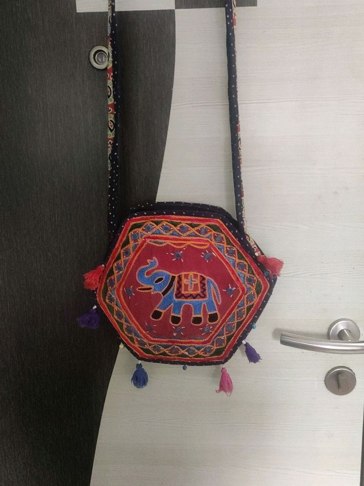 Jaipuri Style Sling