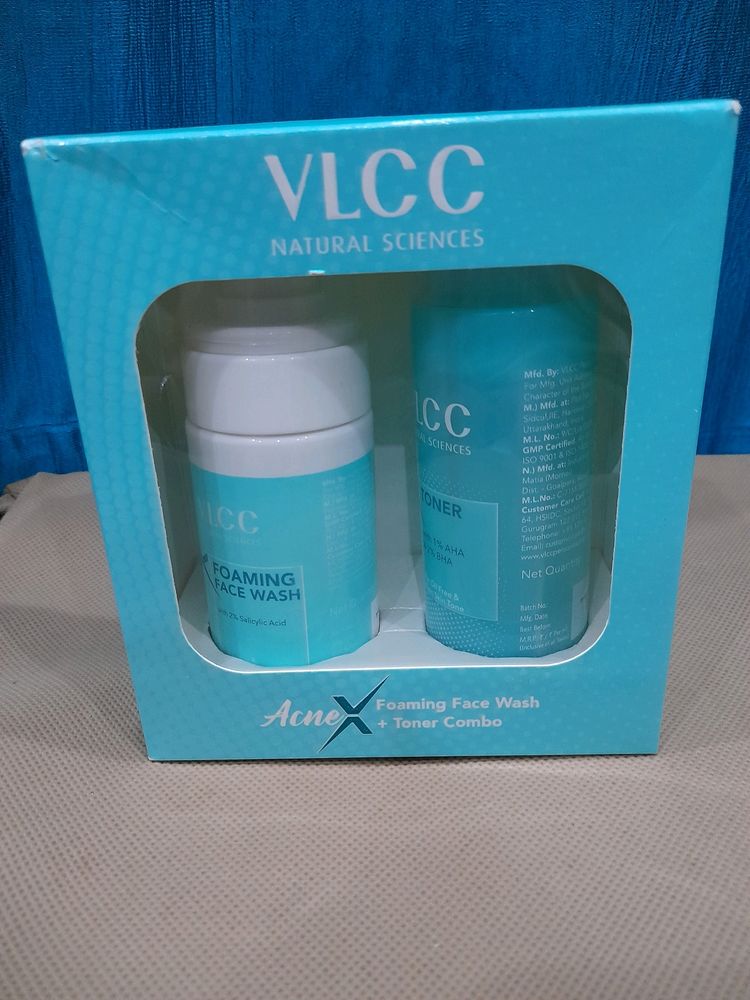 VLCC Face Wash & Toner Combo Pack