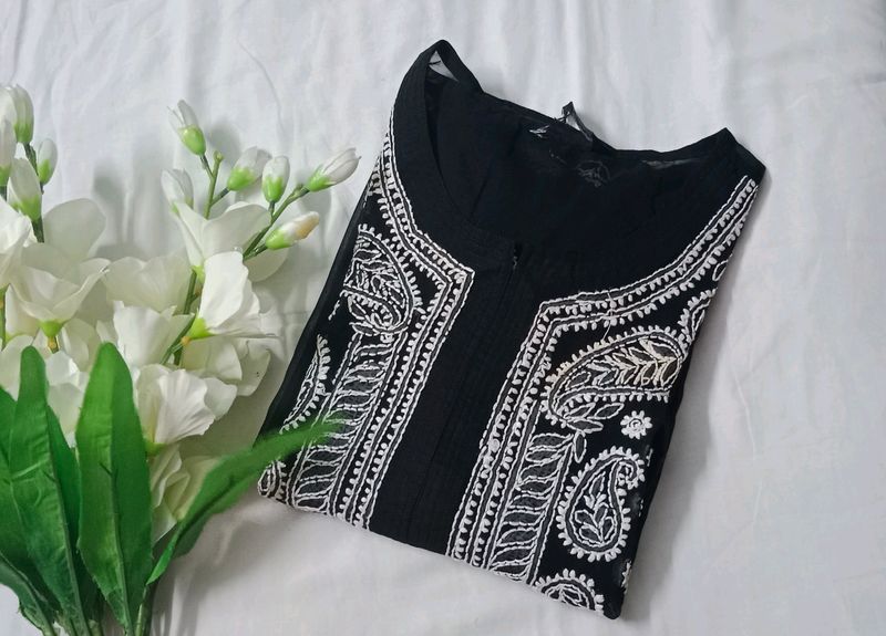 Chikankari Kurti