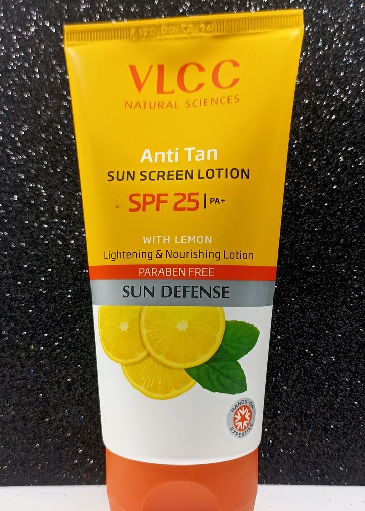 VLCC Anti Tan Sunscreen Lotion SPF 25 With Lemon