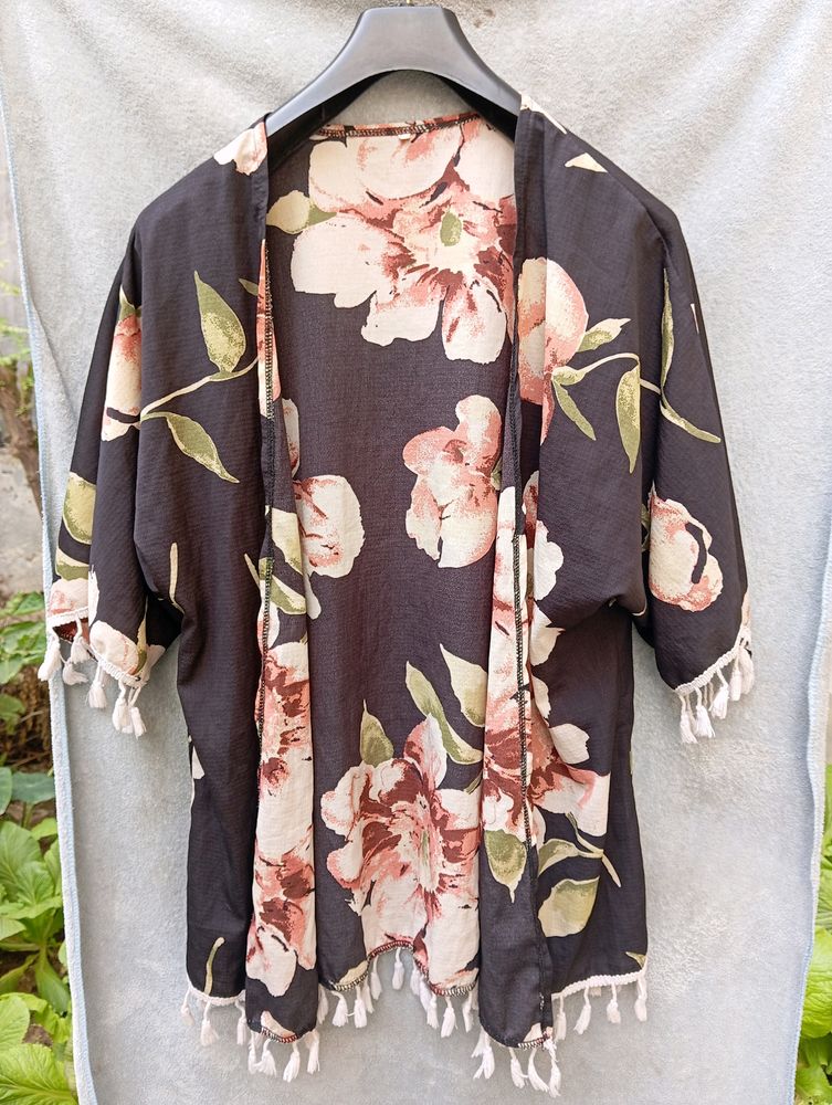 Black Floral Komino Outerwear