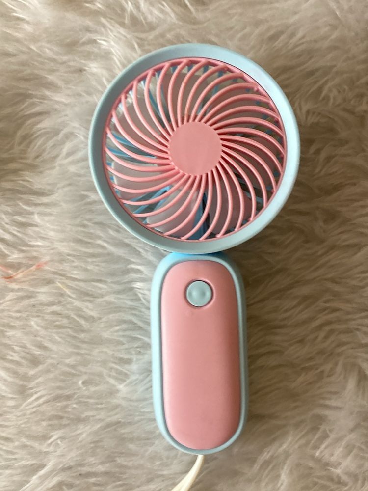 Portable Fan Like new Condition