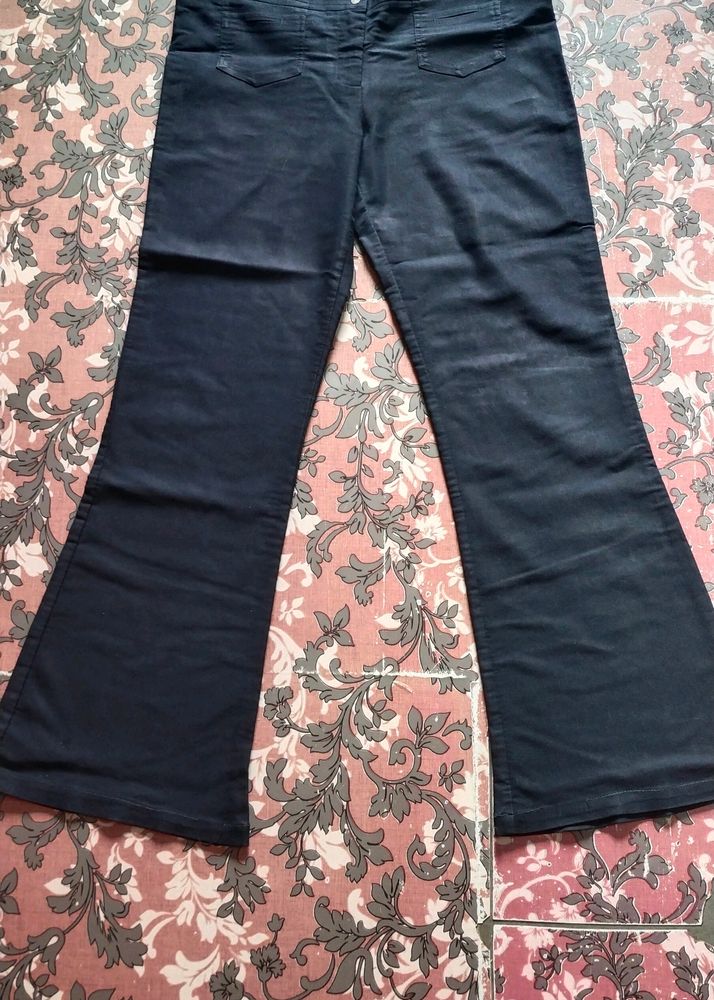 Black Butcut Pant