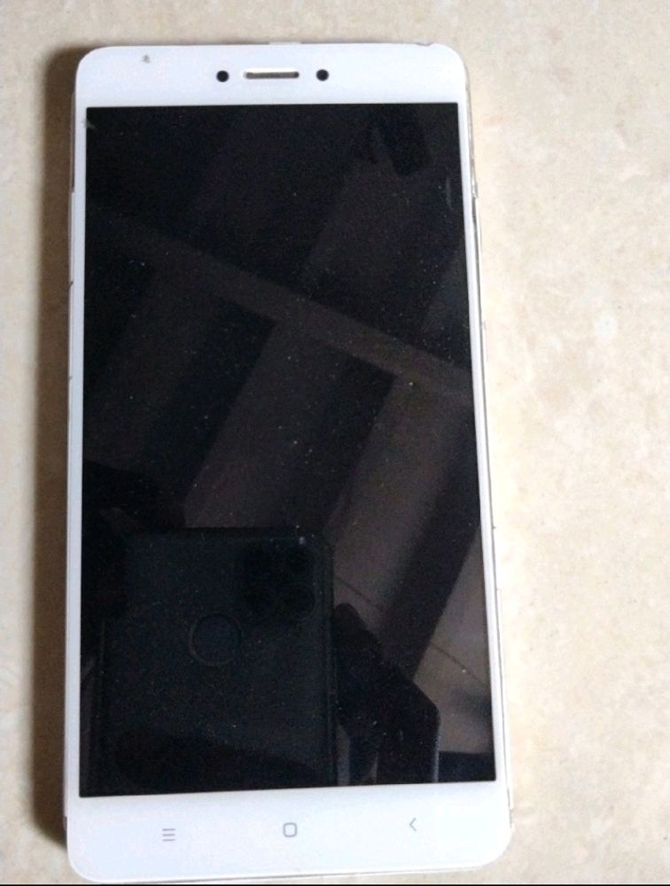 Mi Mobile Good Condition But Repair Display Cover