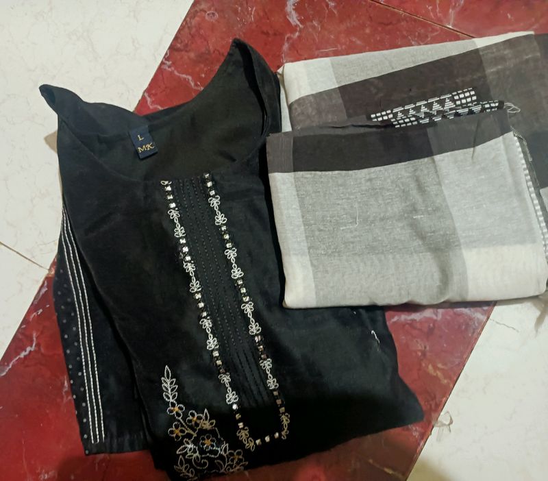 Kurta With Dupatta