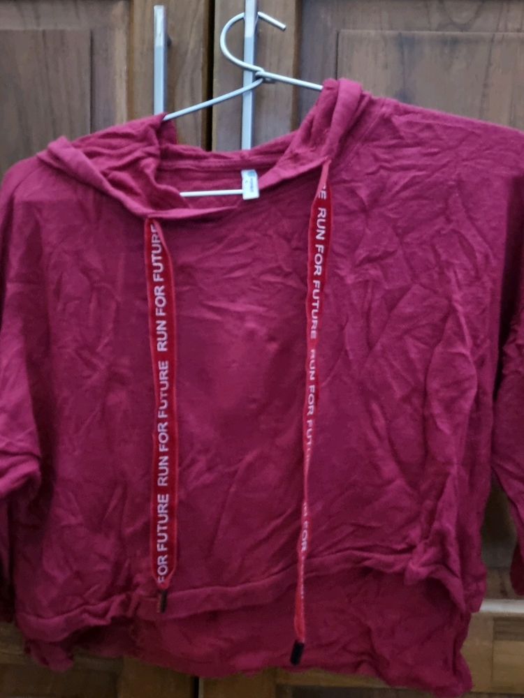 Red Cropped TEAMSPIRIT hoodie