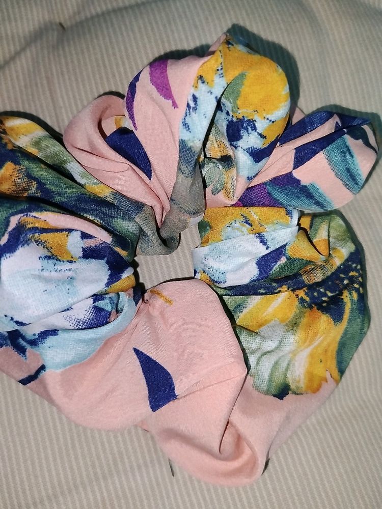 Jumbo Size Scrunchie Handmade !