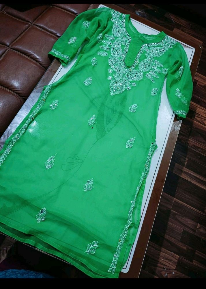 Chikankari Kurti