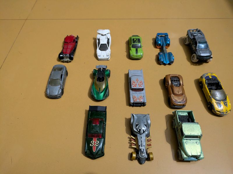 Hotwheels Car Lot