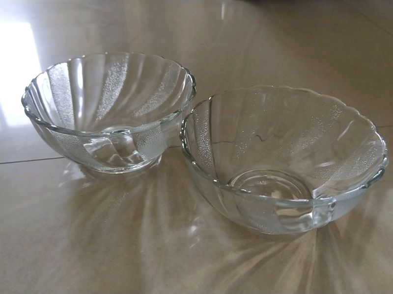 Set Of Glass Bowls