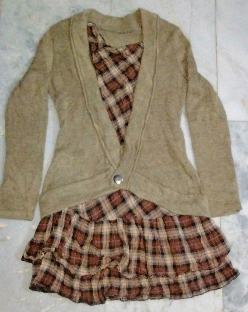 Woolen Top For Girls