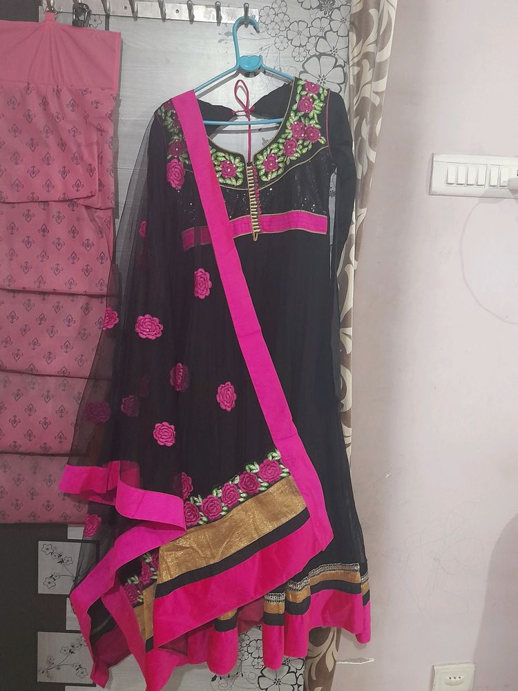 Kurta With Dupatta