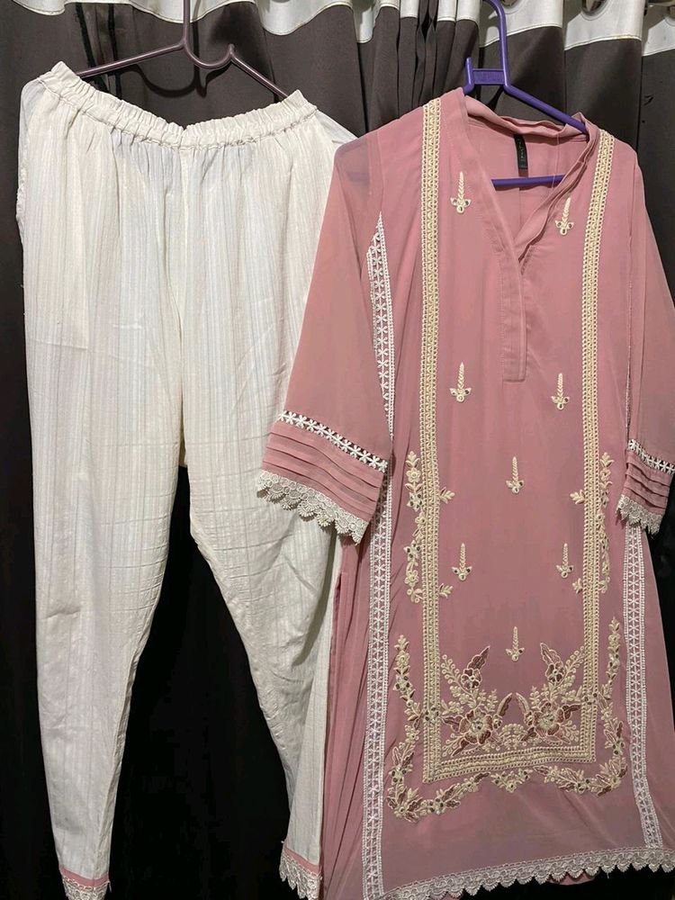 Pakistani Pink Kurta Set