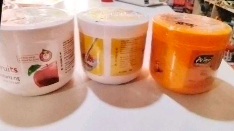 Skin Fruit Cream