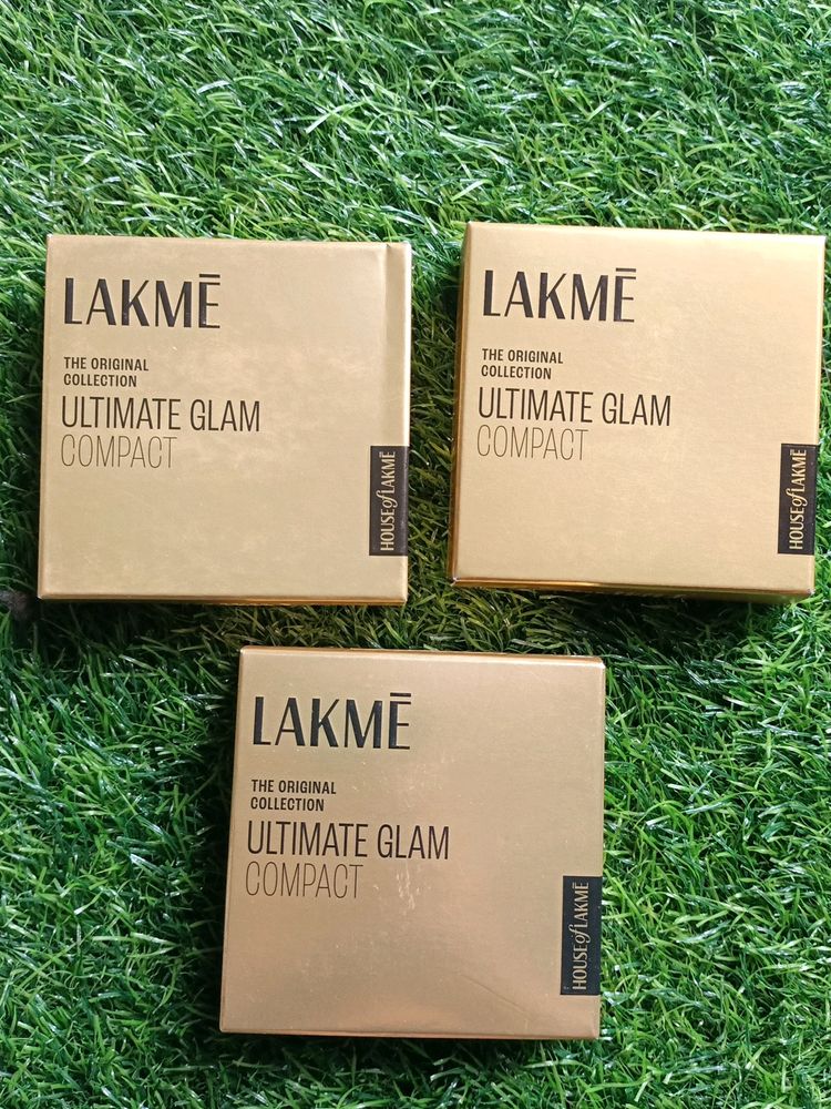 Lakme Ultimate Glam Compact