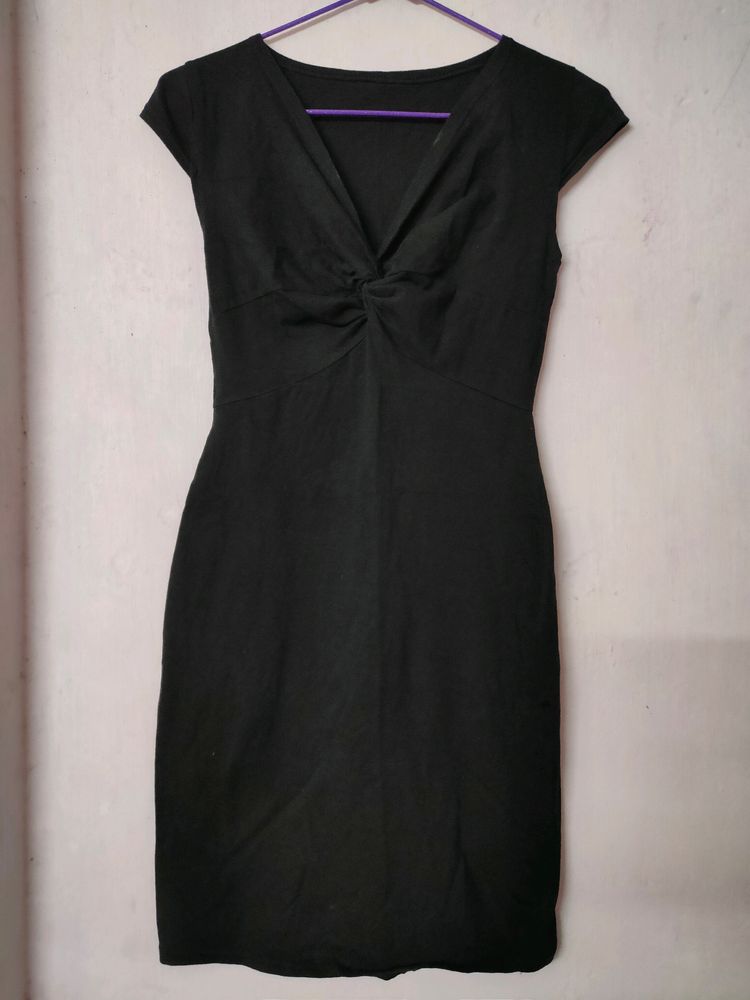 Black Bodycon Dress