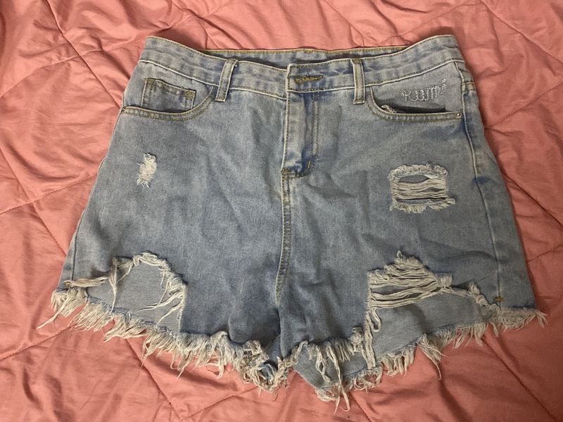 Ripped denim shorts