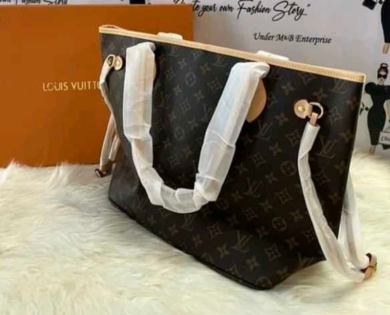 Premium Quality LV Tote Bag