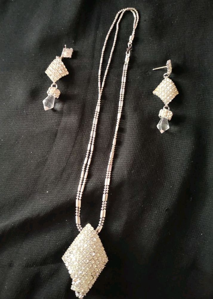 Silver Pendant Chain