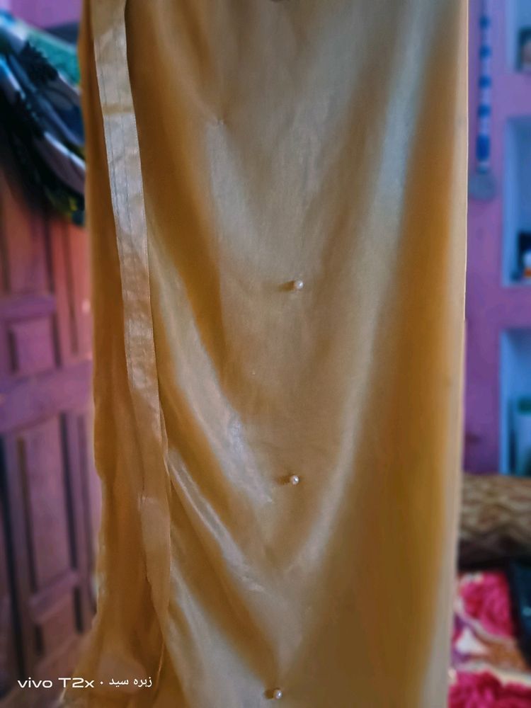 GOLDEN DUPATTA