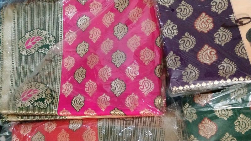 Beautiful Banarasi Saree With Blouse