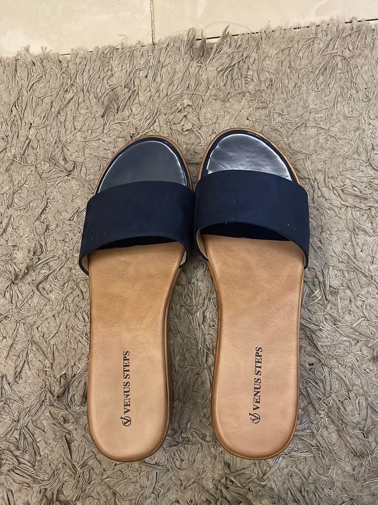 Ladies Slip Ons, Blue, Size 40