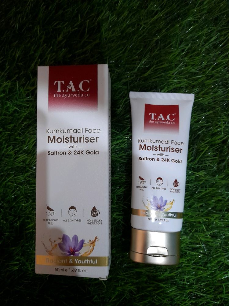 TAC KUMKUMADI FACE MOISTURIZER