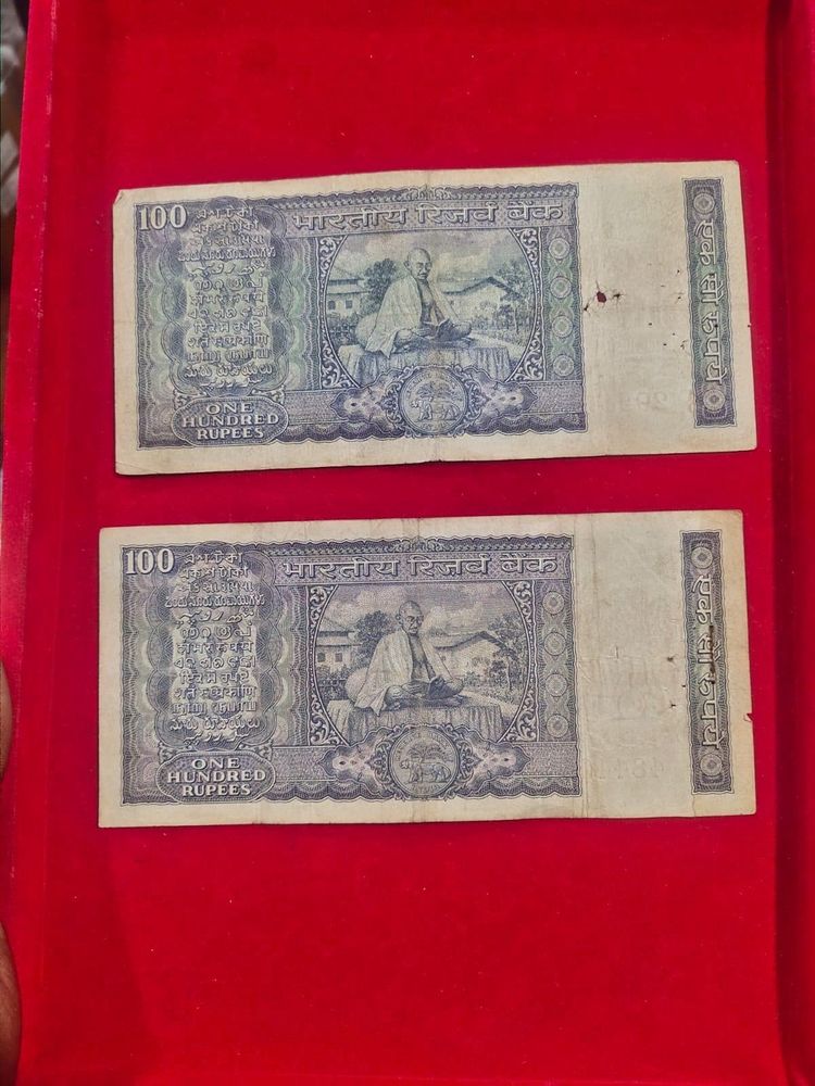 Mahatma Gandhi, 100rs Note