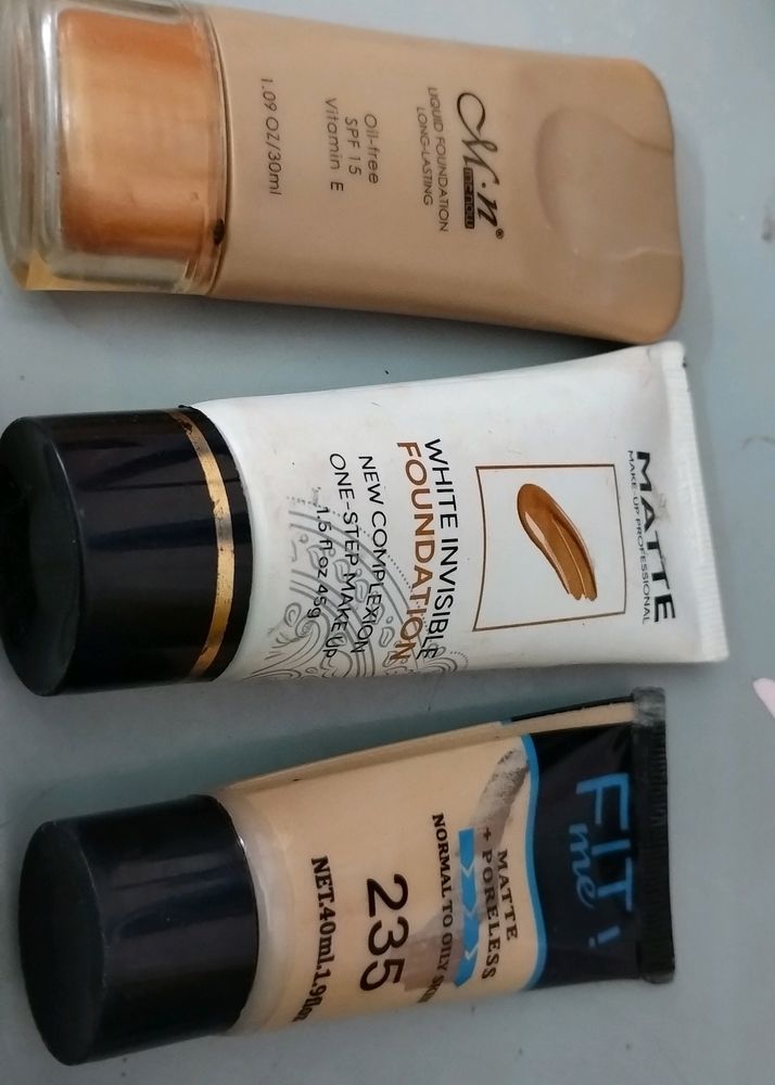 Combo Of Foundation