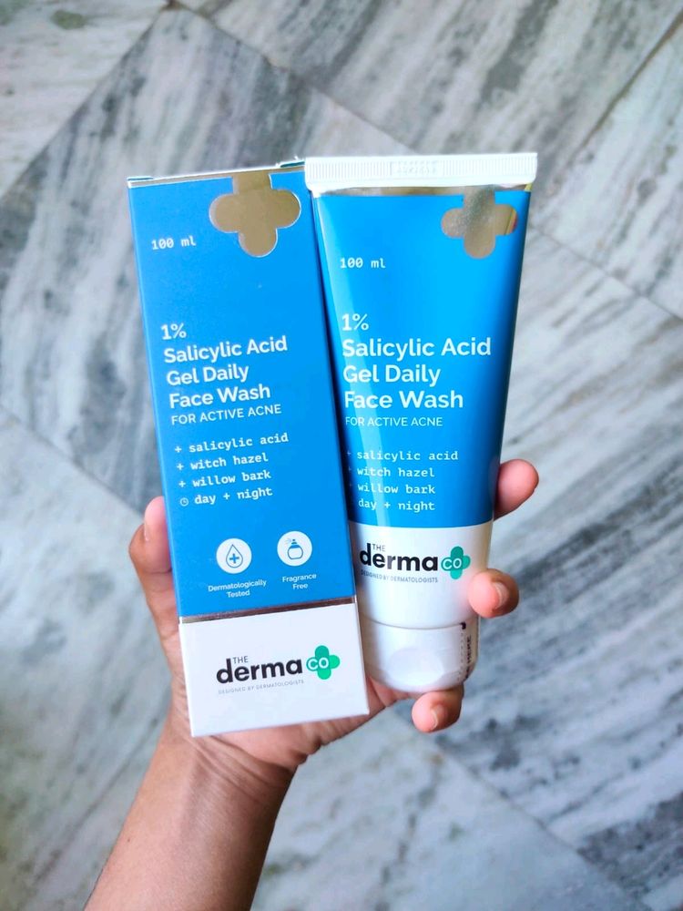 The DermaCo Salicylic Acid Gel Face Wash