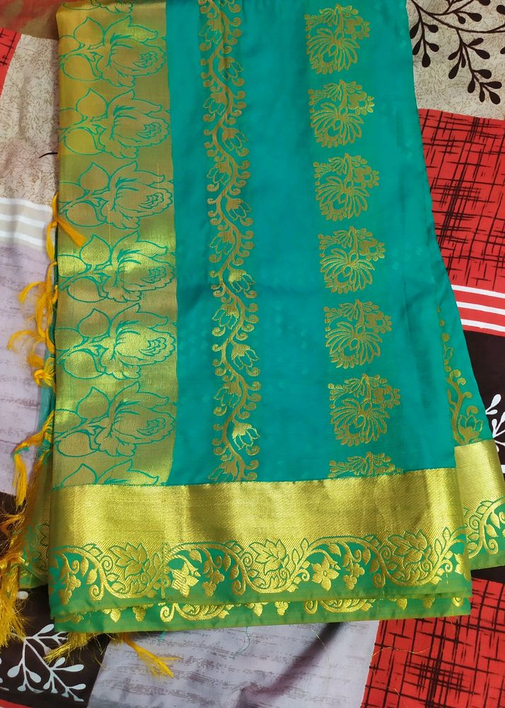 Silk Saree With Golden Zair Border