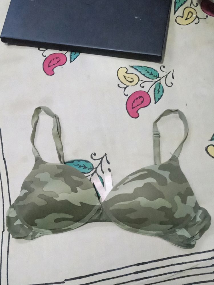 Victoria's Secret Push Up Bra