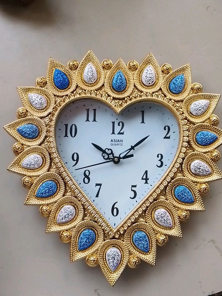 Wall Clock 30 cm X 30 cm(Golden, With Glass, Standard)